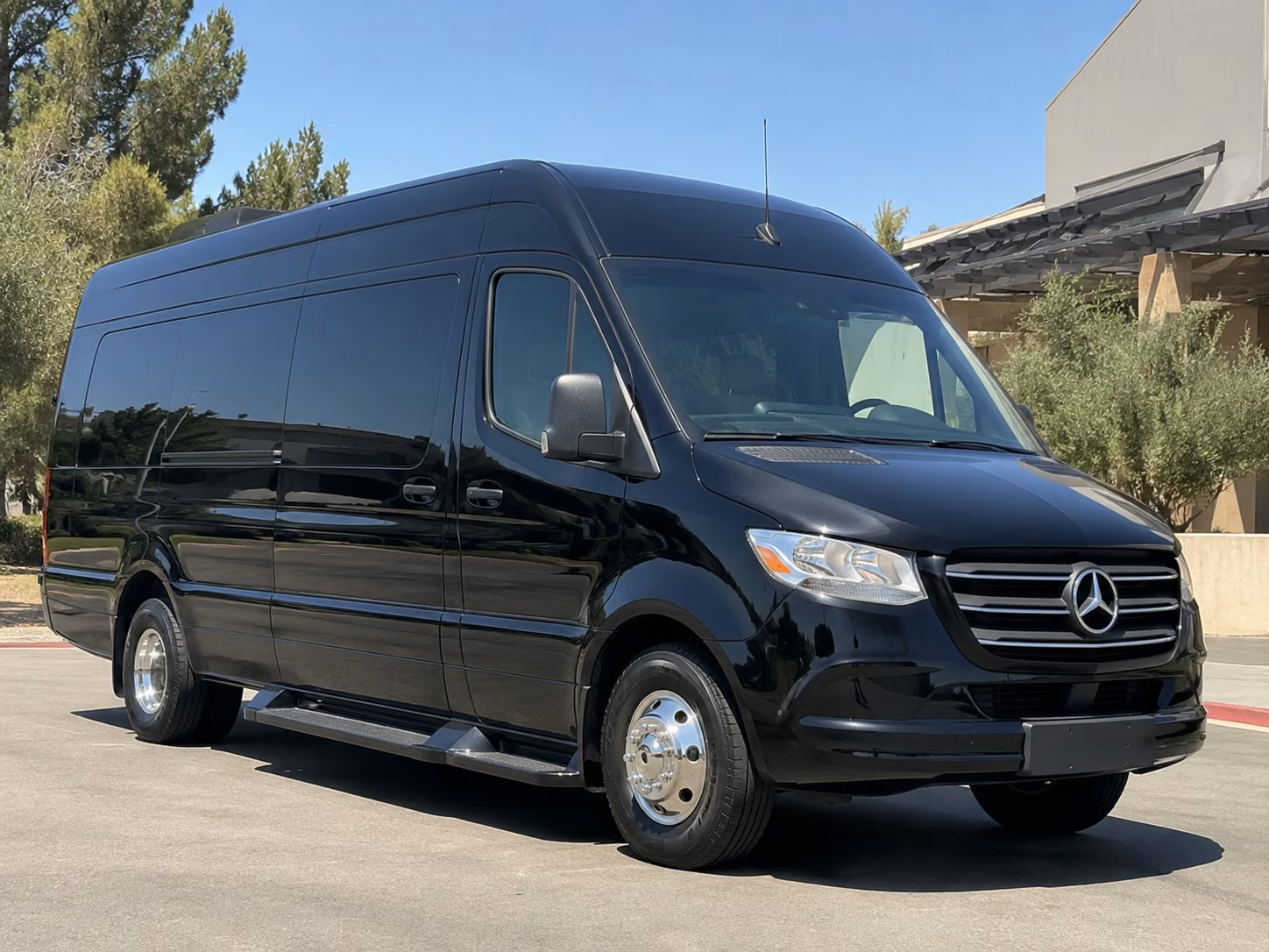 columbus 18 passenger sprinter van