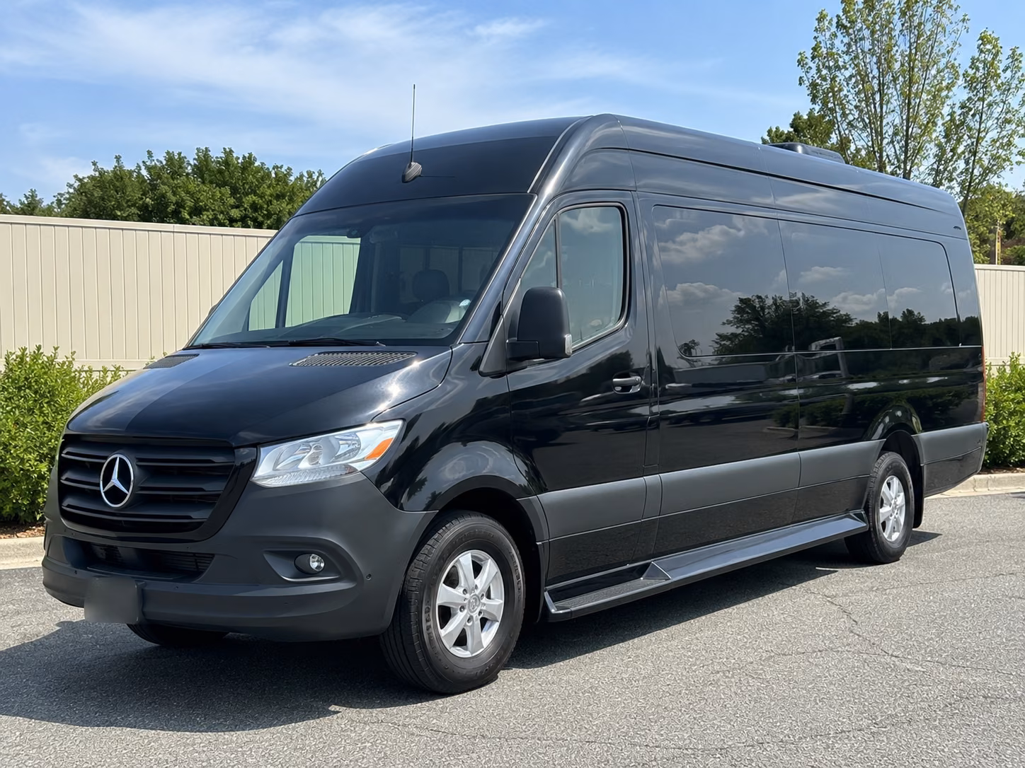columbus 20 passenger sprinter van