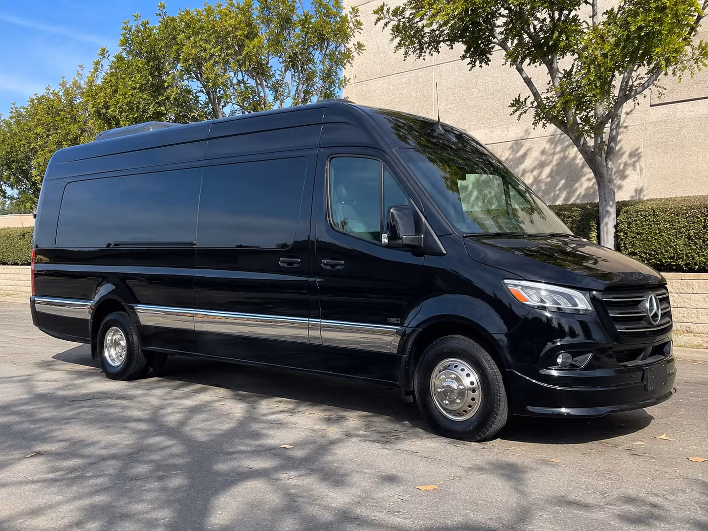 find the perfect transportation for your next wine tour 4